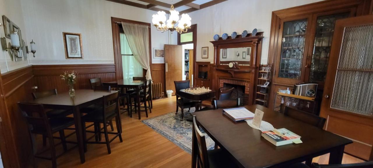 Inn At The Agora Льюістон Екстер'єр фото